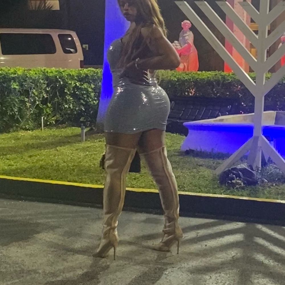 Meet your Posher, Lyiesha